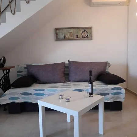 House Carla Belavici * Hreljići