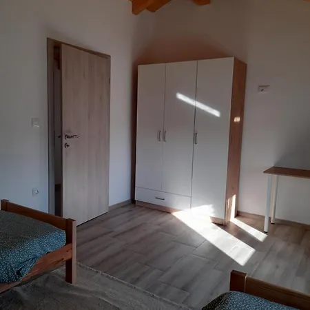 House Carla Belavici *