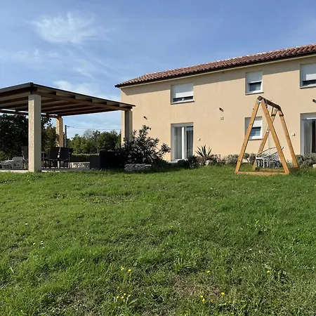 House Carla Belavici Tatil Evi